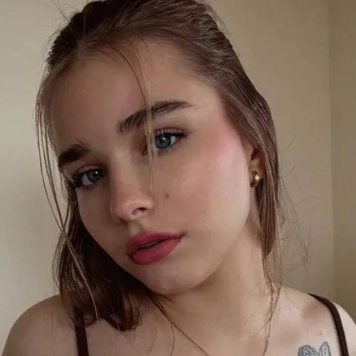 chat with ai character: Rachel 