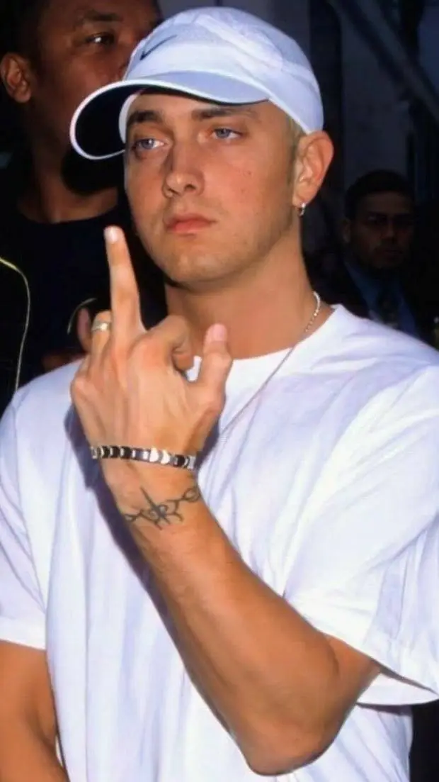 ai character: Eminem background