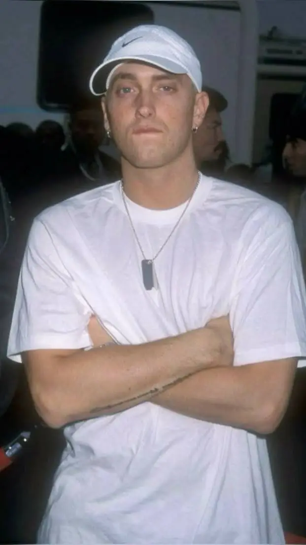 ai character: eminem background