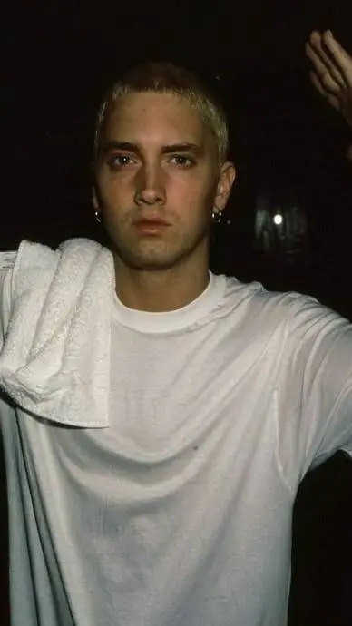 ai character: Eminem (Marshall) background