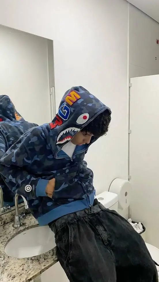 ai character: Anthony background