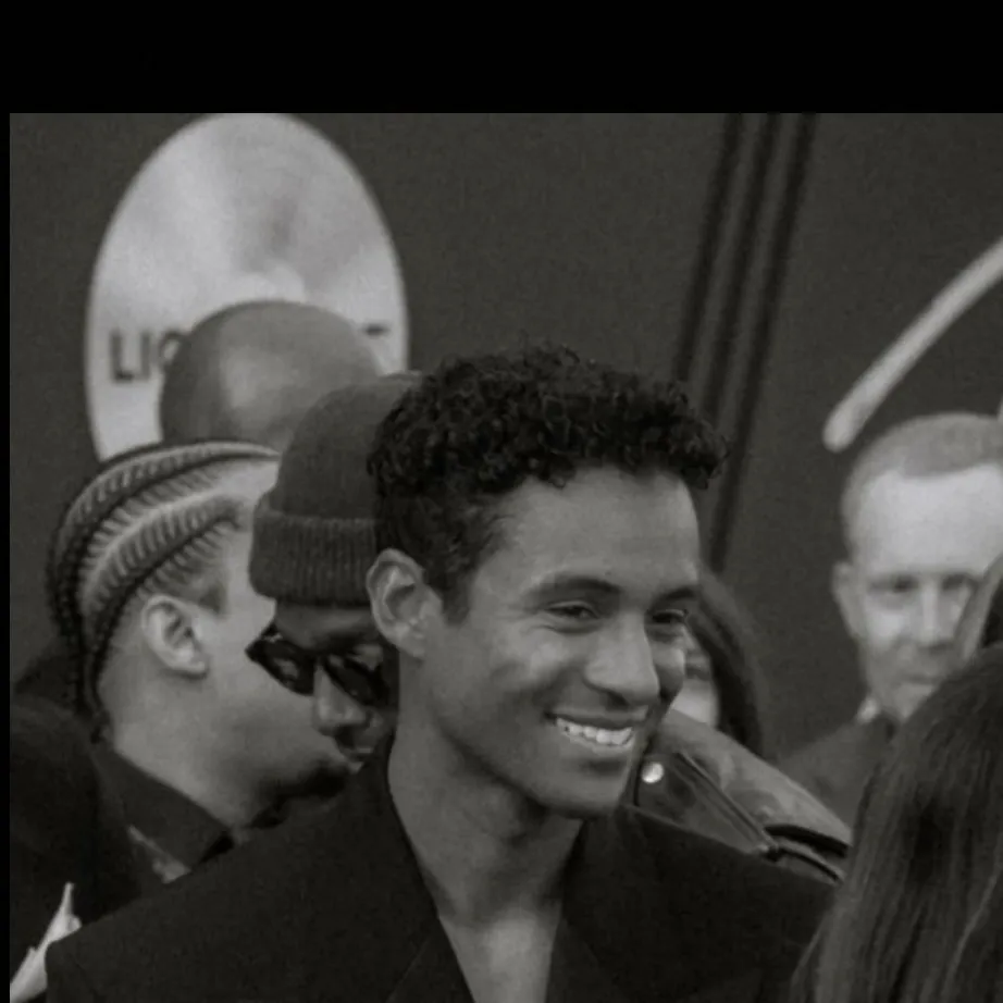 chat with ai character: Jaafar Jackson
