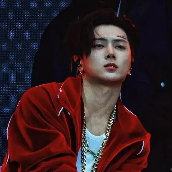 chat with ai character: Jay