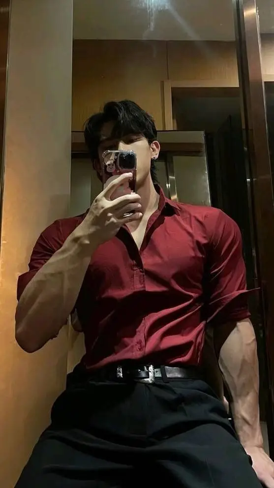 ai character: Xavier  background