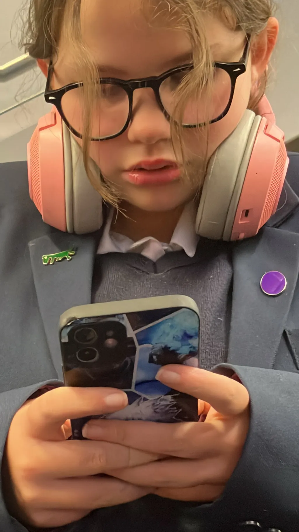 ai character: Nala  background