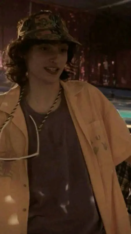 ai character: byler but mike background