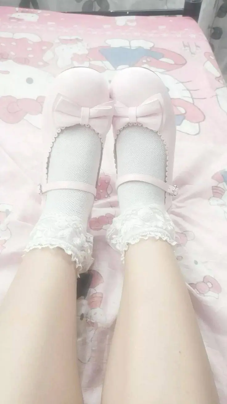 ai character: infantilismo background