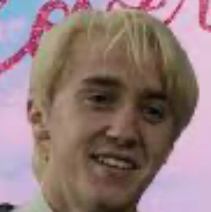 chat with ai character: Draco Malfoy  