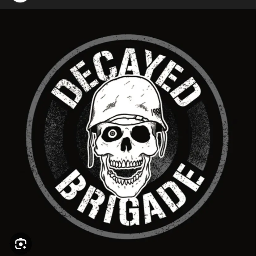 chat with ai character: Decayed brigade 