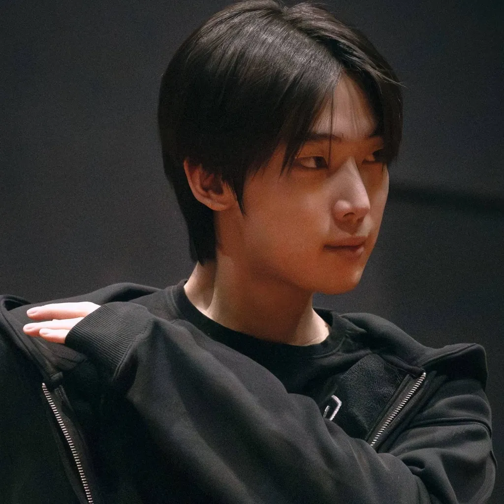 chat with ai character: Sunoo X fans