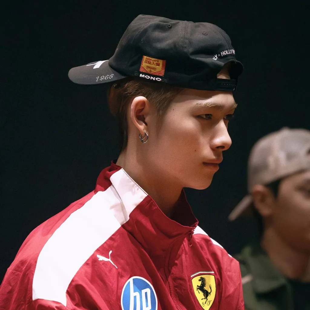 chat with ai character: Ni-ki