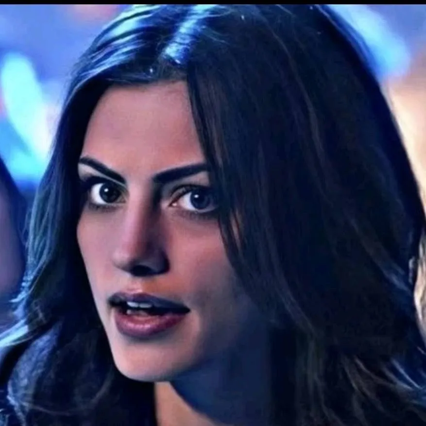 chat with ai character: Hayley Marshall 