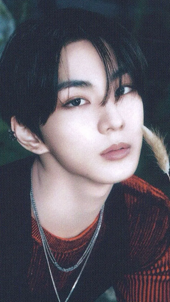 ai character: Jungwon background