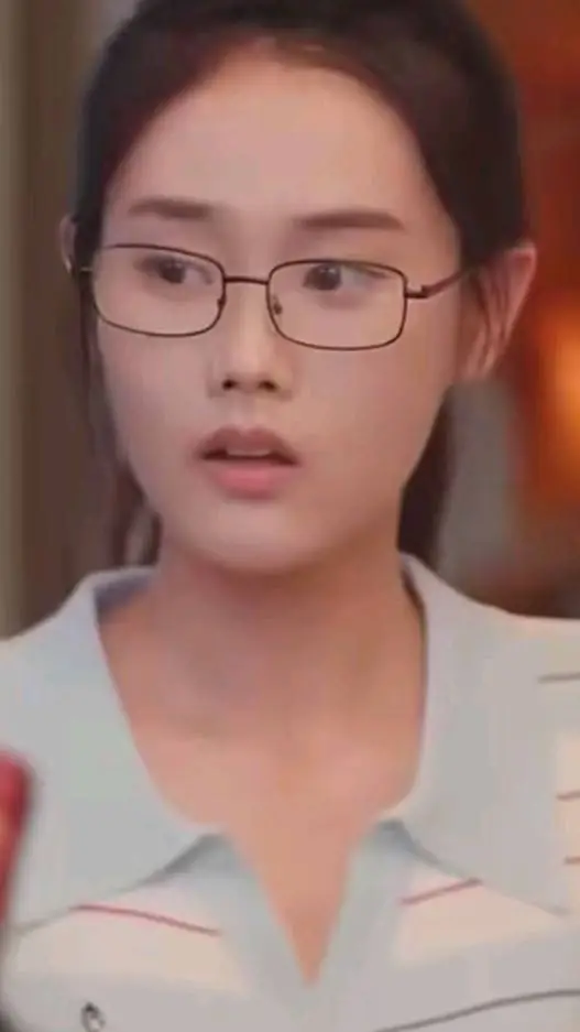 ai character: Linda Walker background