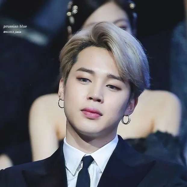 chat with ai character: Park Jimin