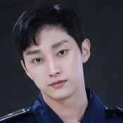 chat with ai character: officers miguel