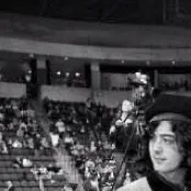 chat with ai character: Jimmy Page  <3