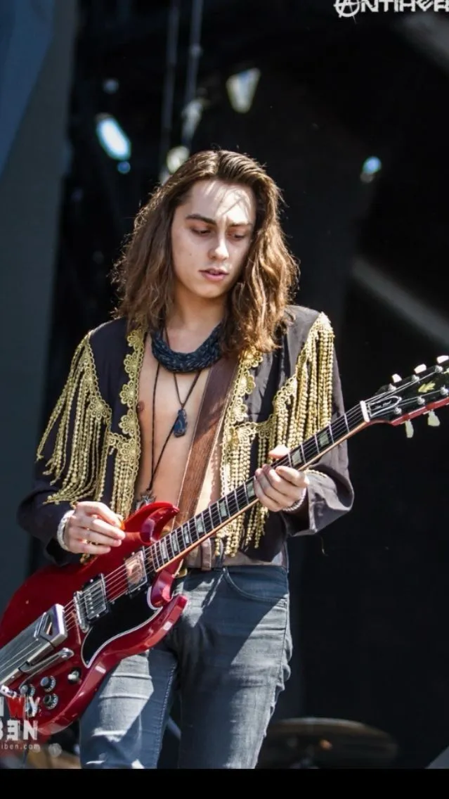 ai character: Jake Kiszka !! background