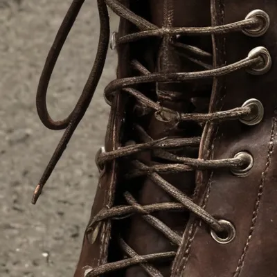 chat with ai character: Boot