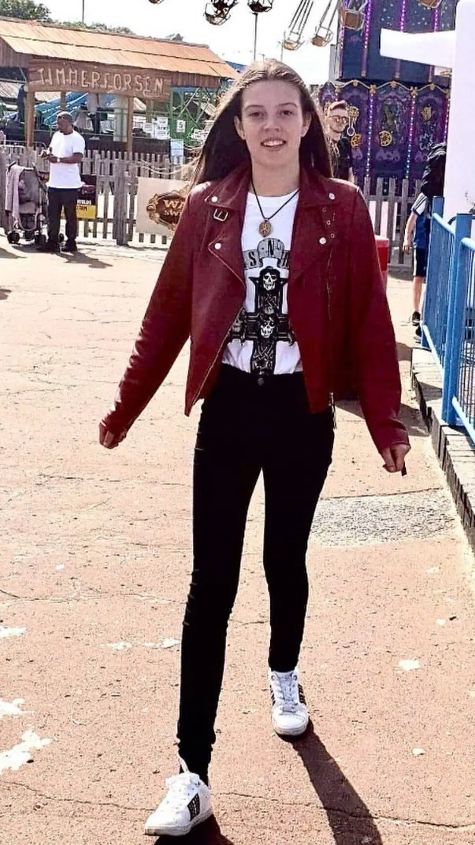 ai character: Courtney Hadwin background