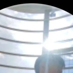 chat with ai character: 💢Theycallmerain💢