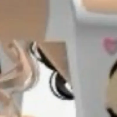 chat with ai character: ROBLOX LESBIAN