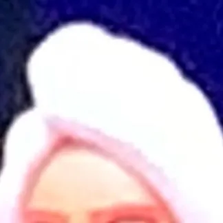 chat with ai character: Mira