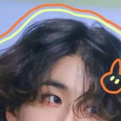 chat with ai character: ✨skz✨