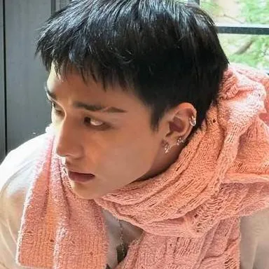 chat with ai character: nokisshyunjinver