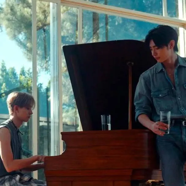 chat with ai character: HEESEUNG&SUNGHOON