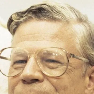 chat with ai character: Doctorandus P