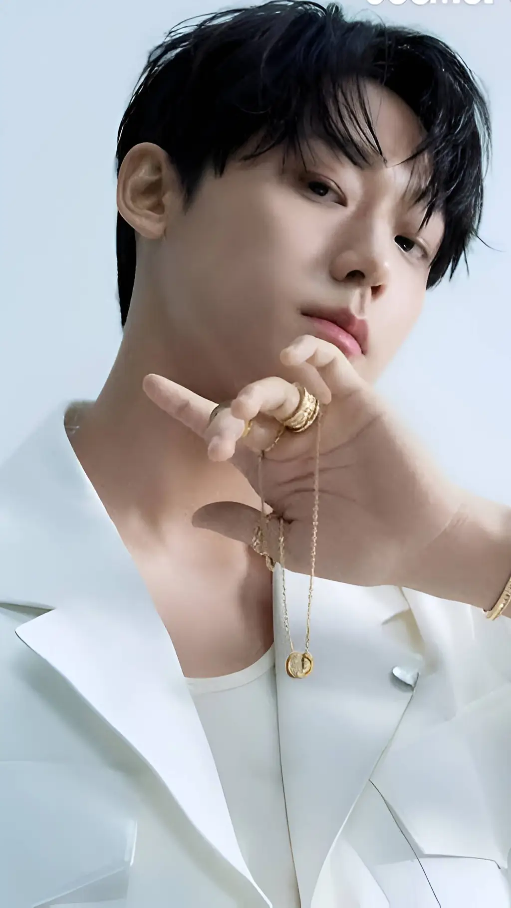 ai character: Lee Do Hyun | 이도현 background