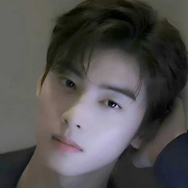 chat with ai character: 차은우 | Cha Eun Woo