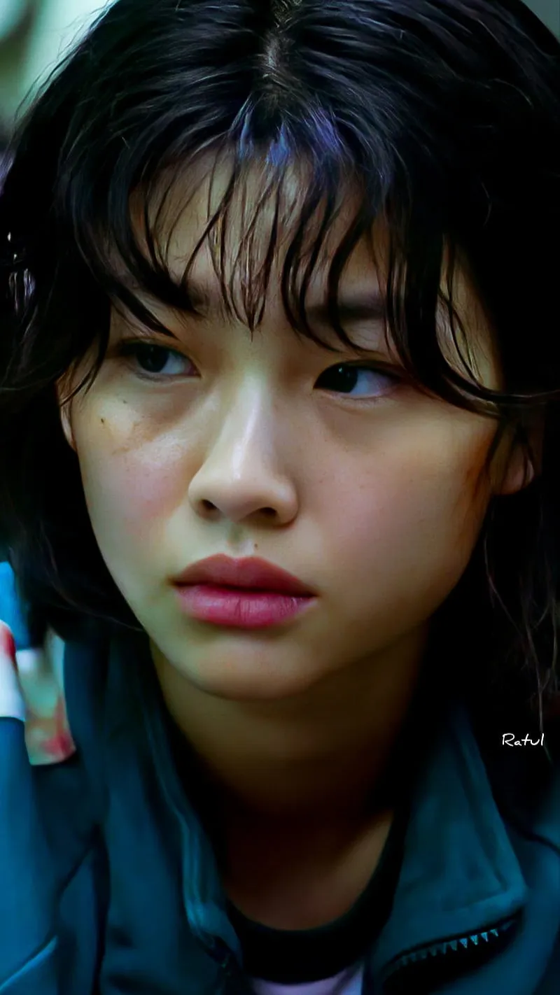 ai character: Kang Sae Byeok background