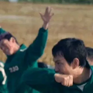 chat with ai character: SG sleepover 😘