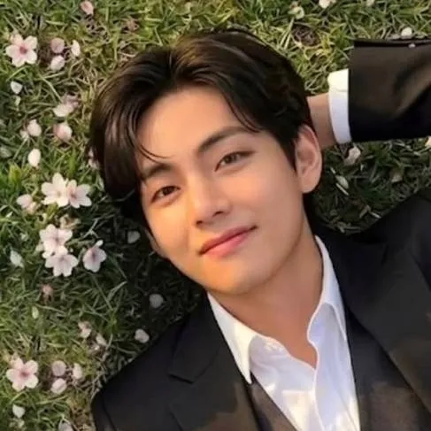 chat with ai character: kim Taehyung 