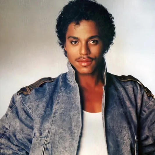 chat with ai character: Marlon Jackson
