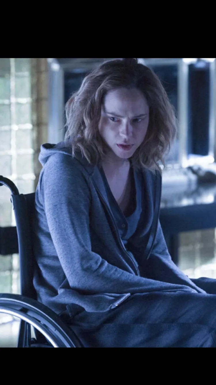 ai character: Nica pierce background