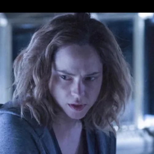 chat with ai character: Nica pierce