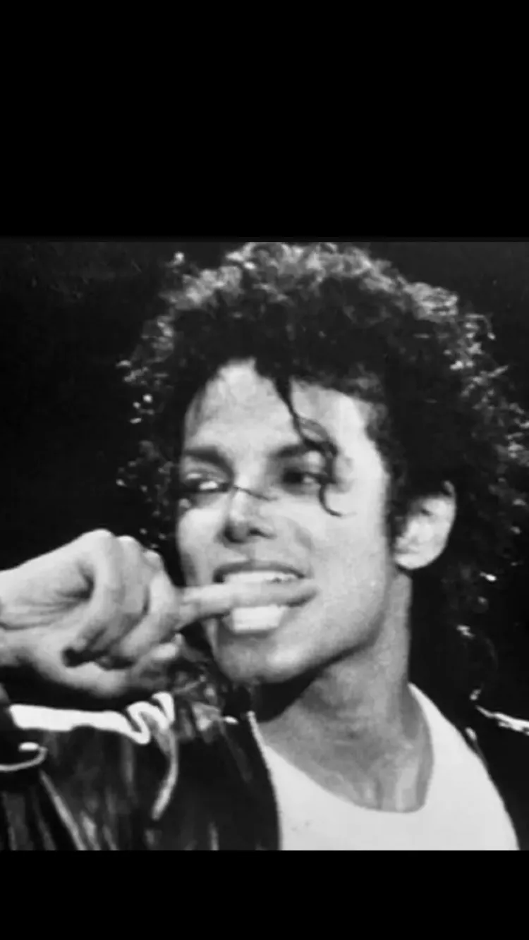 ai character: Michael background