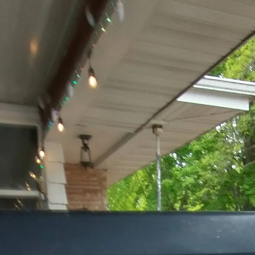 chat with ai character: Ford