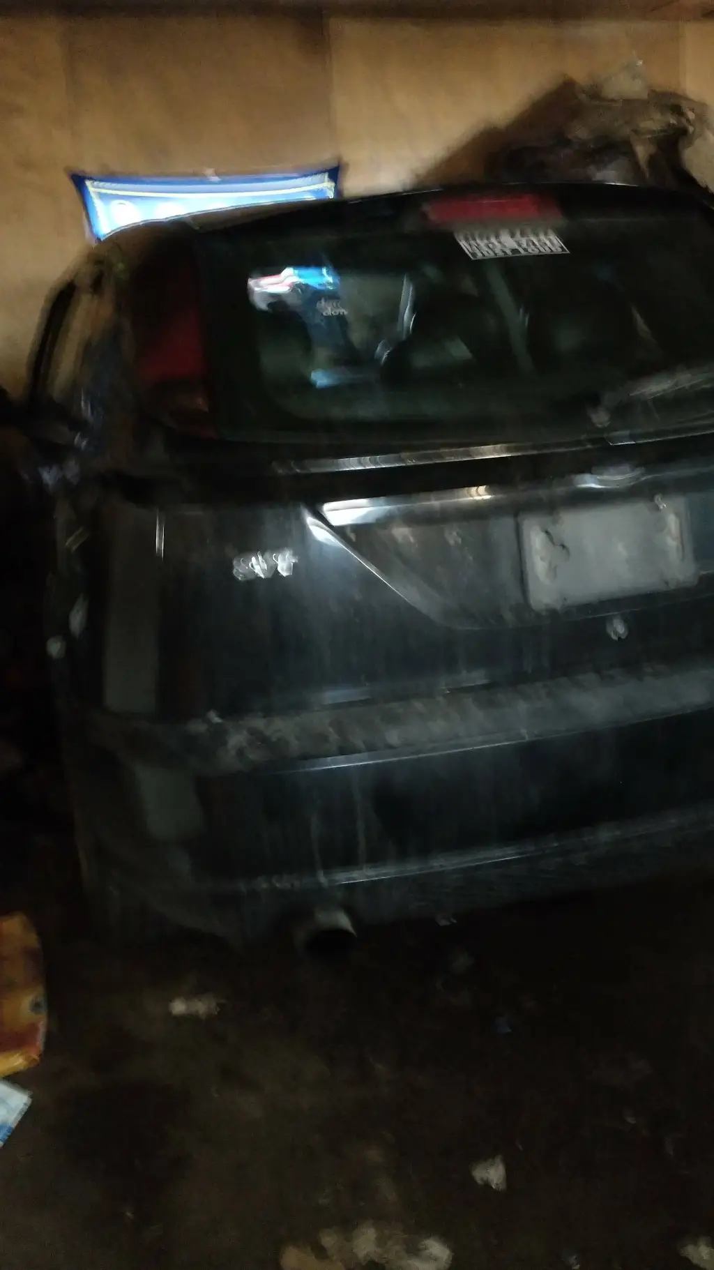 ai character: Ford focus  background