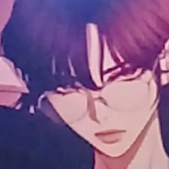 chat with ai character: Amelie