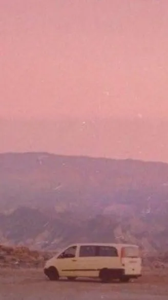 ai character: HOGWARTS ROAD TRIP background