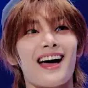 chat with ai character: Yang jeongin/I.N