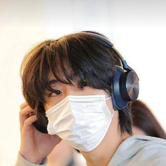chat with ai character: ~Han Jisung~