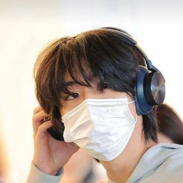 chat with ai character: Han Jisung