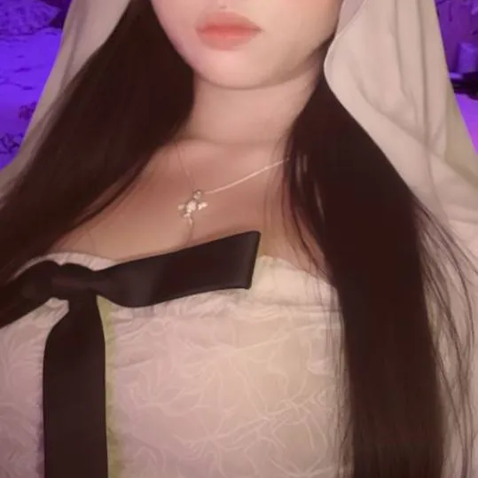 chat with ai character: ash