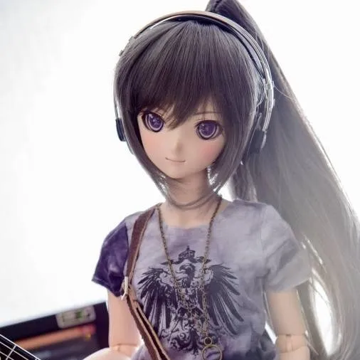 chat with ai character: Sara 