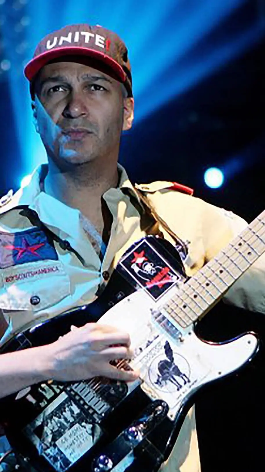 ai character: Tom Morello  background